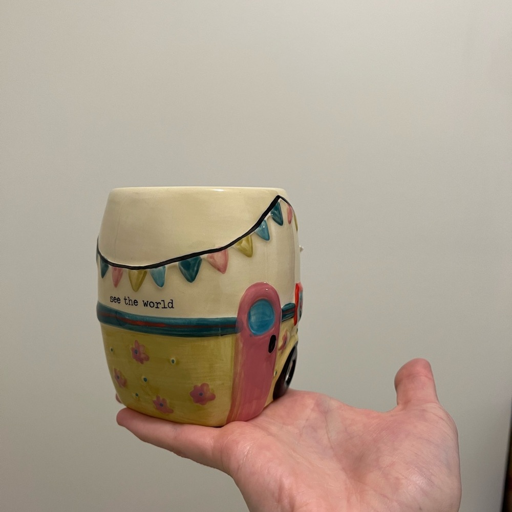 NWT Natural life camper life “see the world” Mug